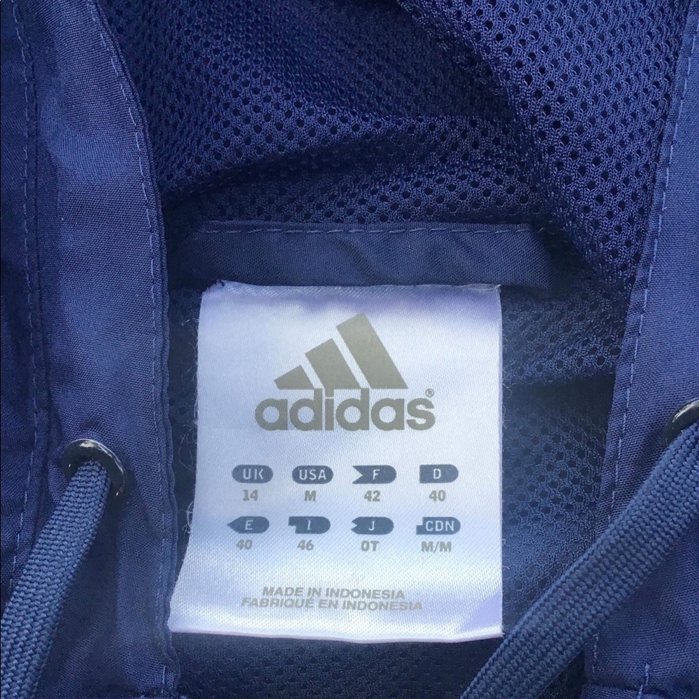Essentials 3 Stripes Windbreaker - Picture 6 of 6